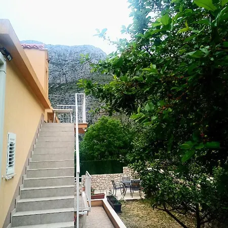 The A View Apartment